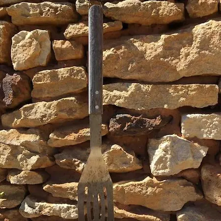 Peaceful, Comfortable Retreat With Pool * Montcléra