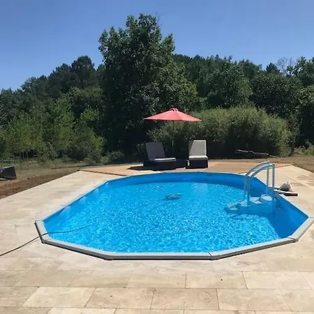 Peaceful, Comfortable Retreat With Pool