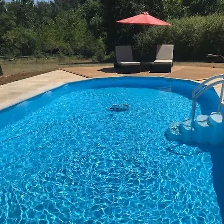 Peaceful, Comfortable Retreat With Pool * Montcléra