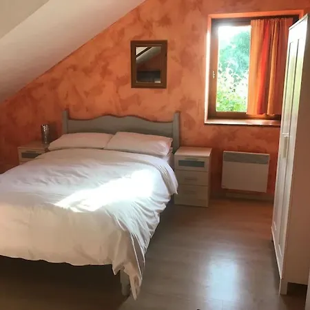 Peaceful, Comfortable Retreat With Pool Casa vacanze Montcléra