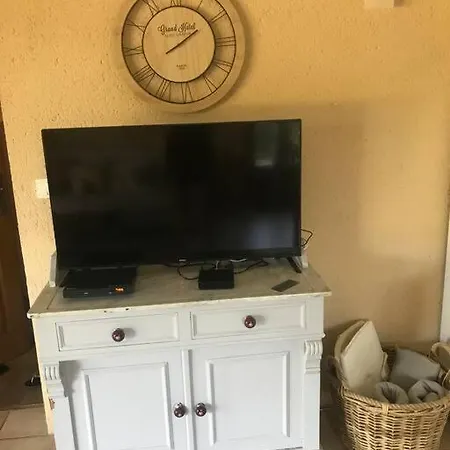 Holiday home Peaceful, Comfortable Retreat With Pool *