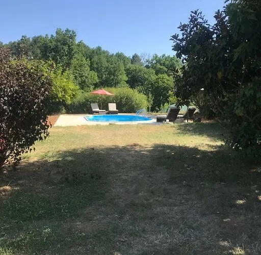 Feriehus Peaceful, Comfortable Retreat With Pool